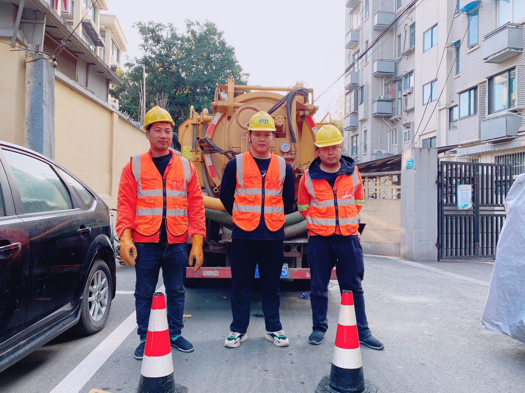 洲泰南京某小区管道清淤检测施工