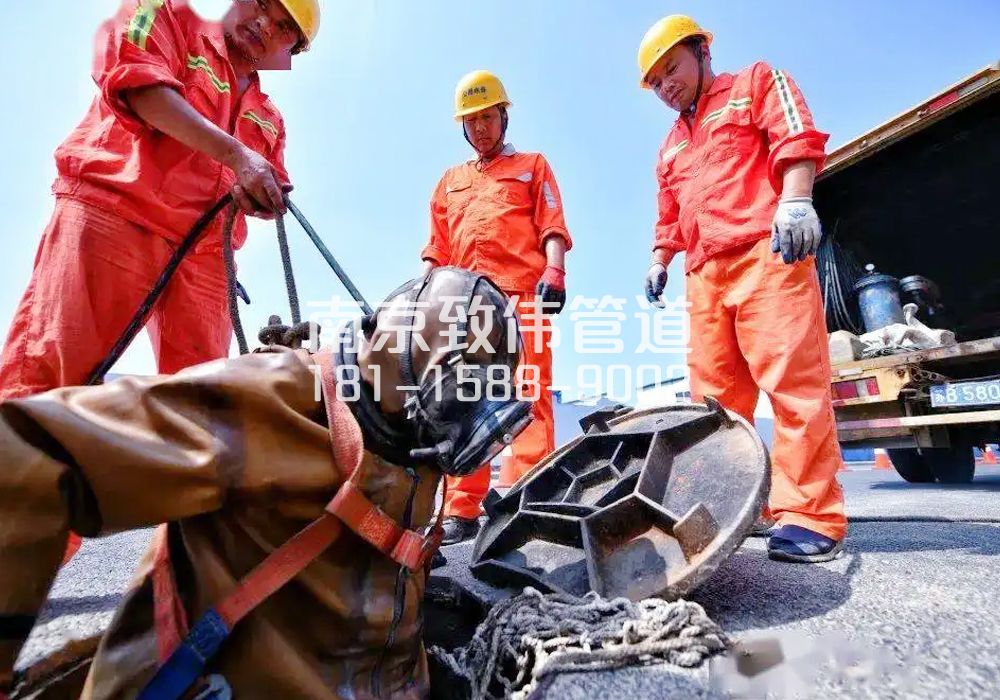 377洲泰有限空间作业